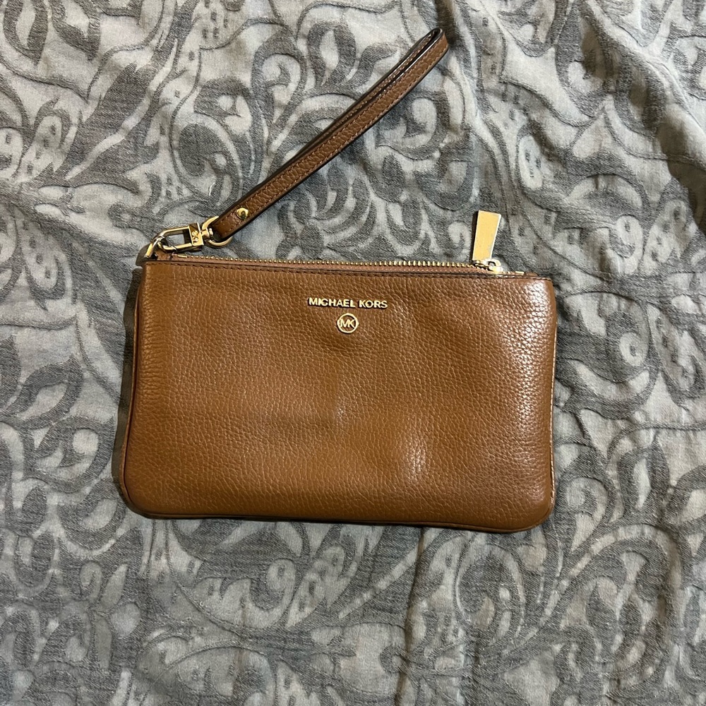 Michael Kors wristlet